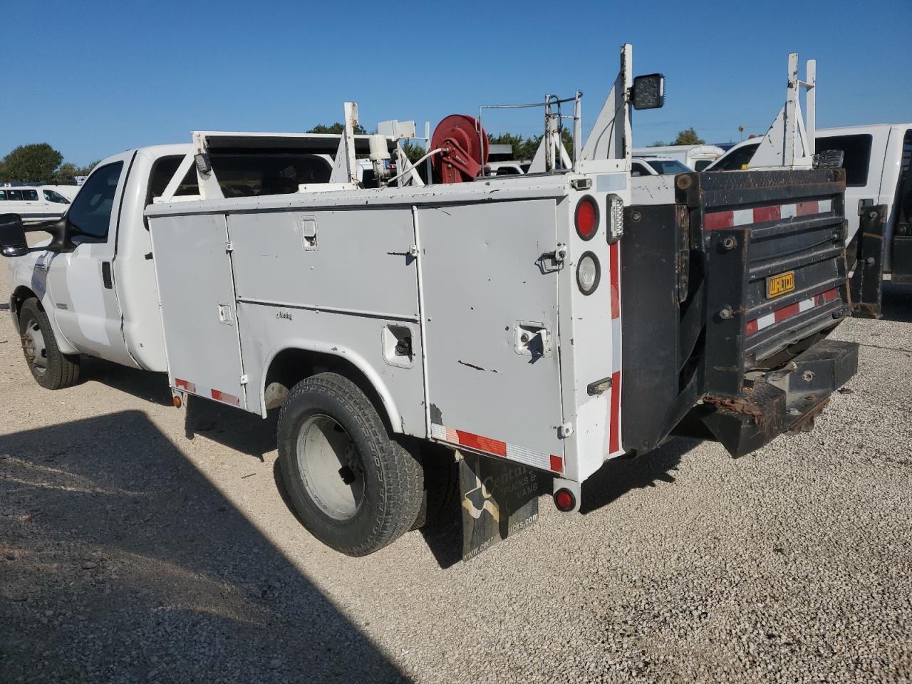 2006 Ford F350 Super Duty - Фото 2