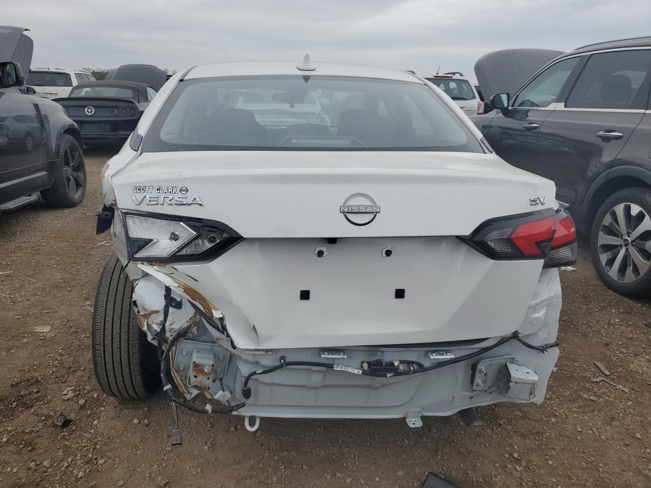 2024 Nissan Versa Sv - Фото 6