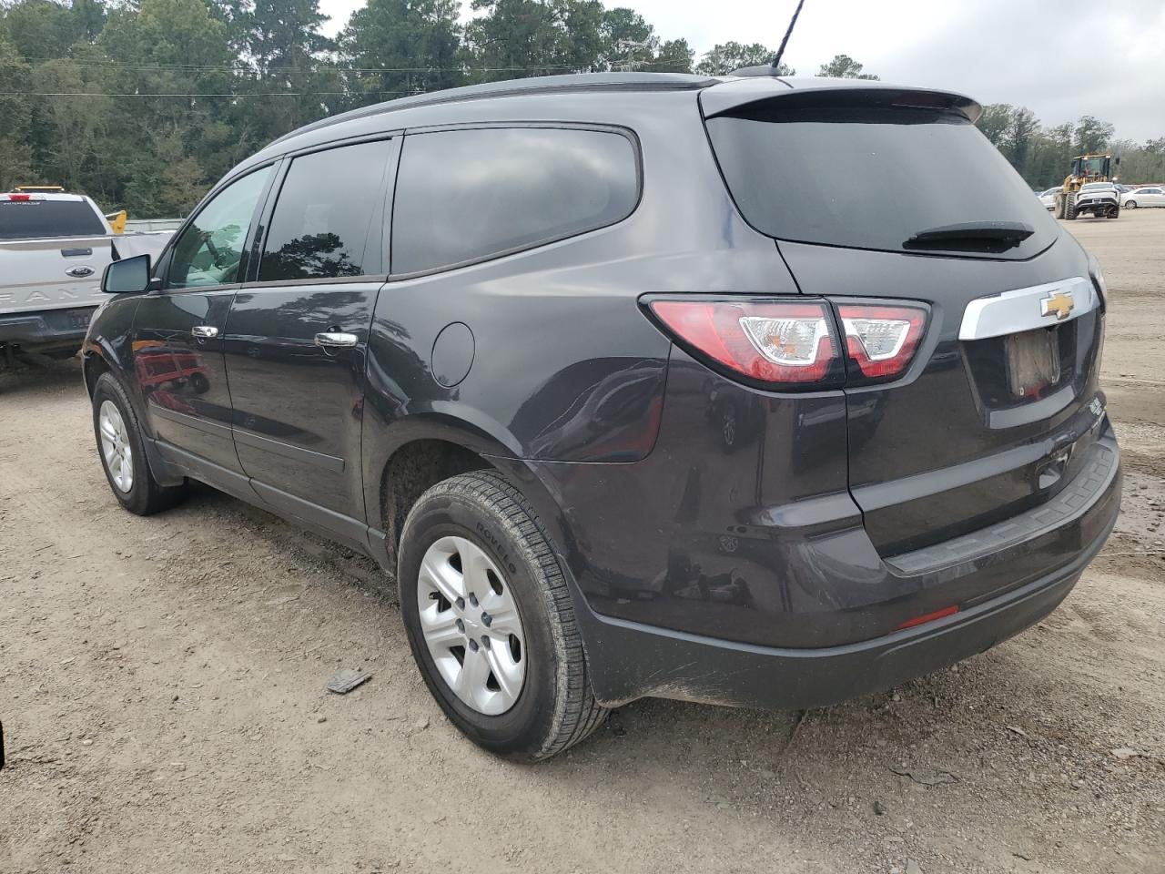 2016 Chevrolet Traverse Ls - Image 2