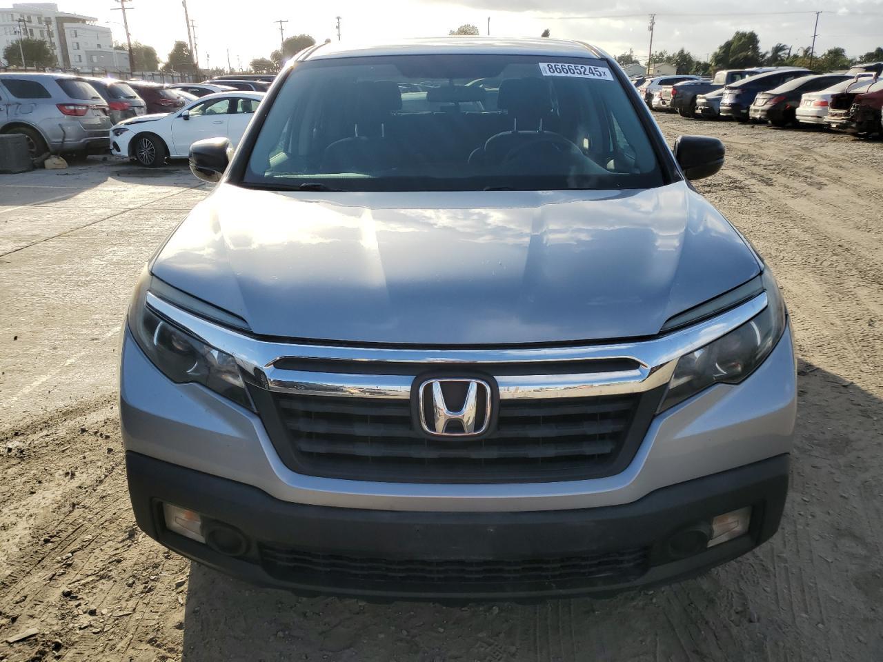 2019 Honda Ridgeline Rt - Фото 5