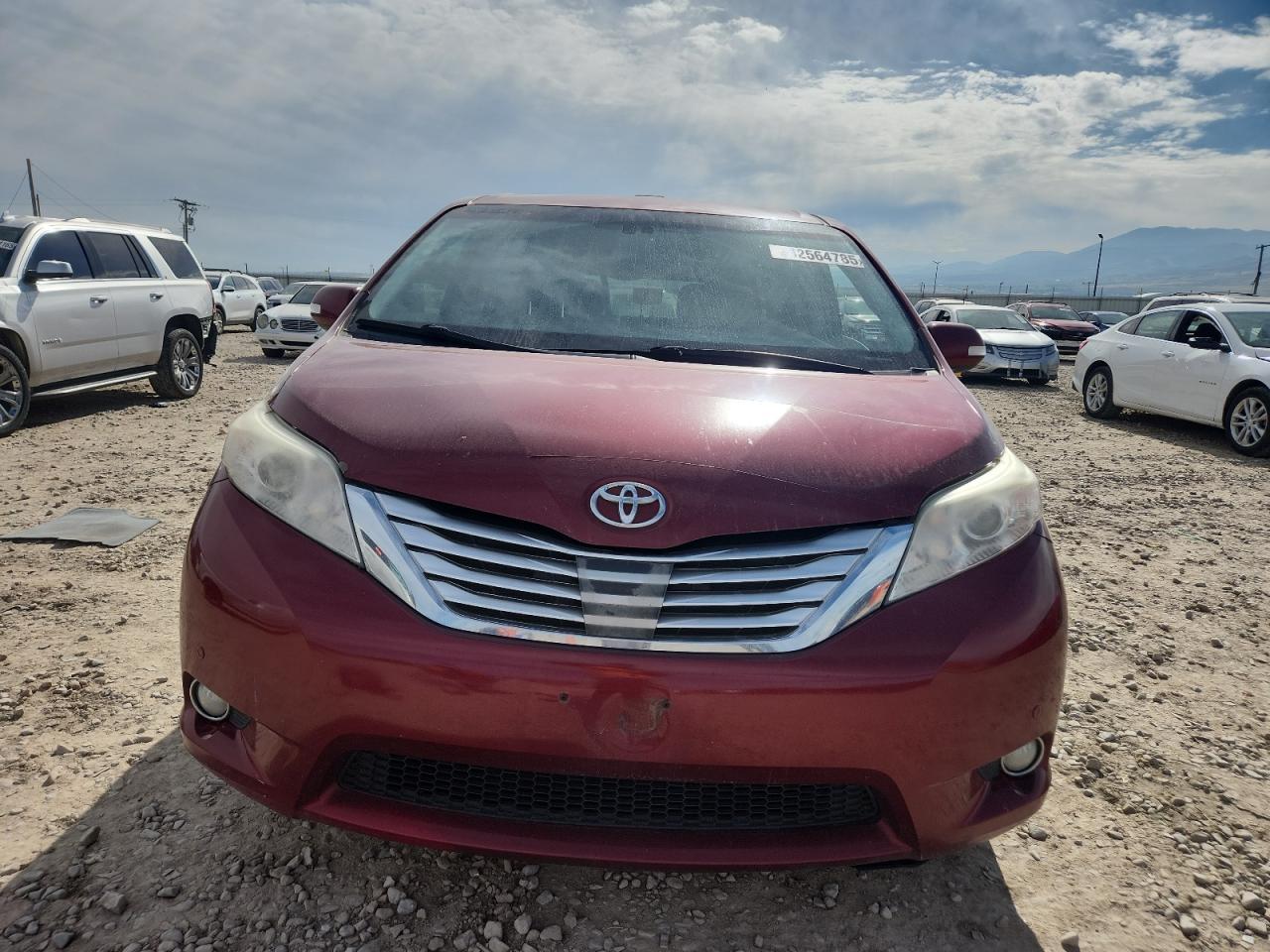 2014 Toyota Sienna Xle - Image 5