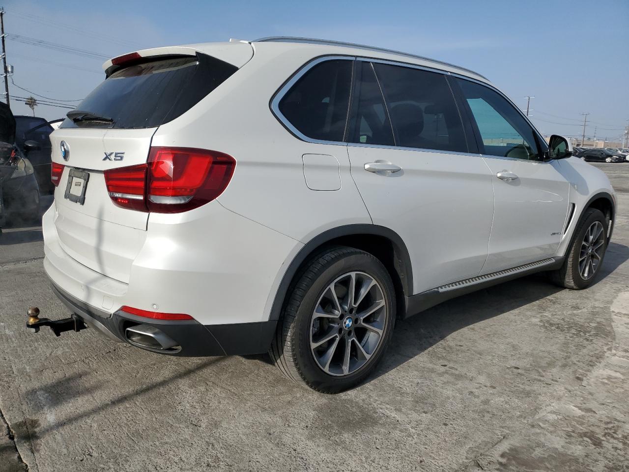 2016 BMW X5 Xdr40E - Image 3