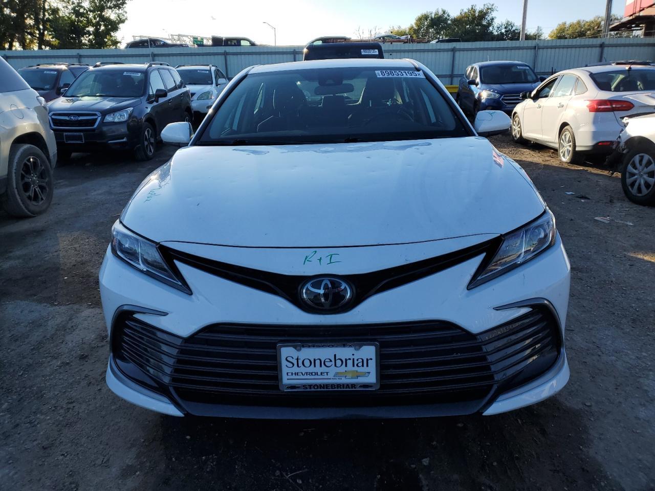 2024 Toyota Camry Le - Image 5