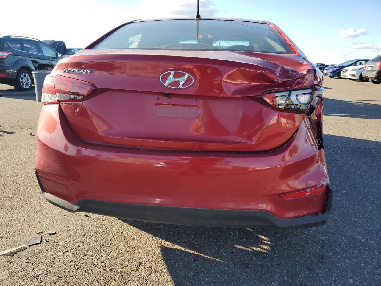 2019 Hyundai Accent Se - Image 6