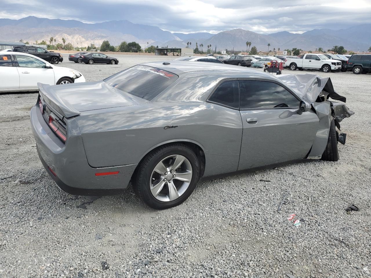 2019 Dodge Challenger Sxt - Image 3
