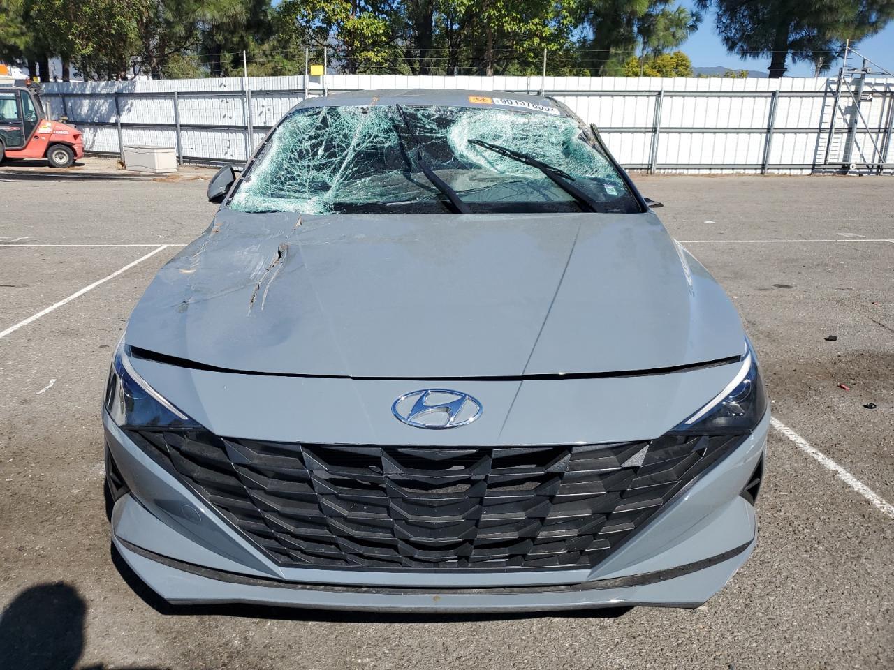 2023 Hyundai Elantra Sel - Image 5