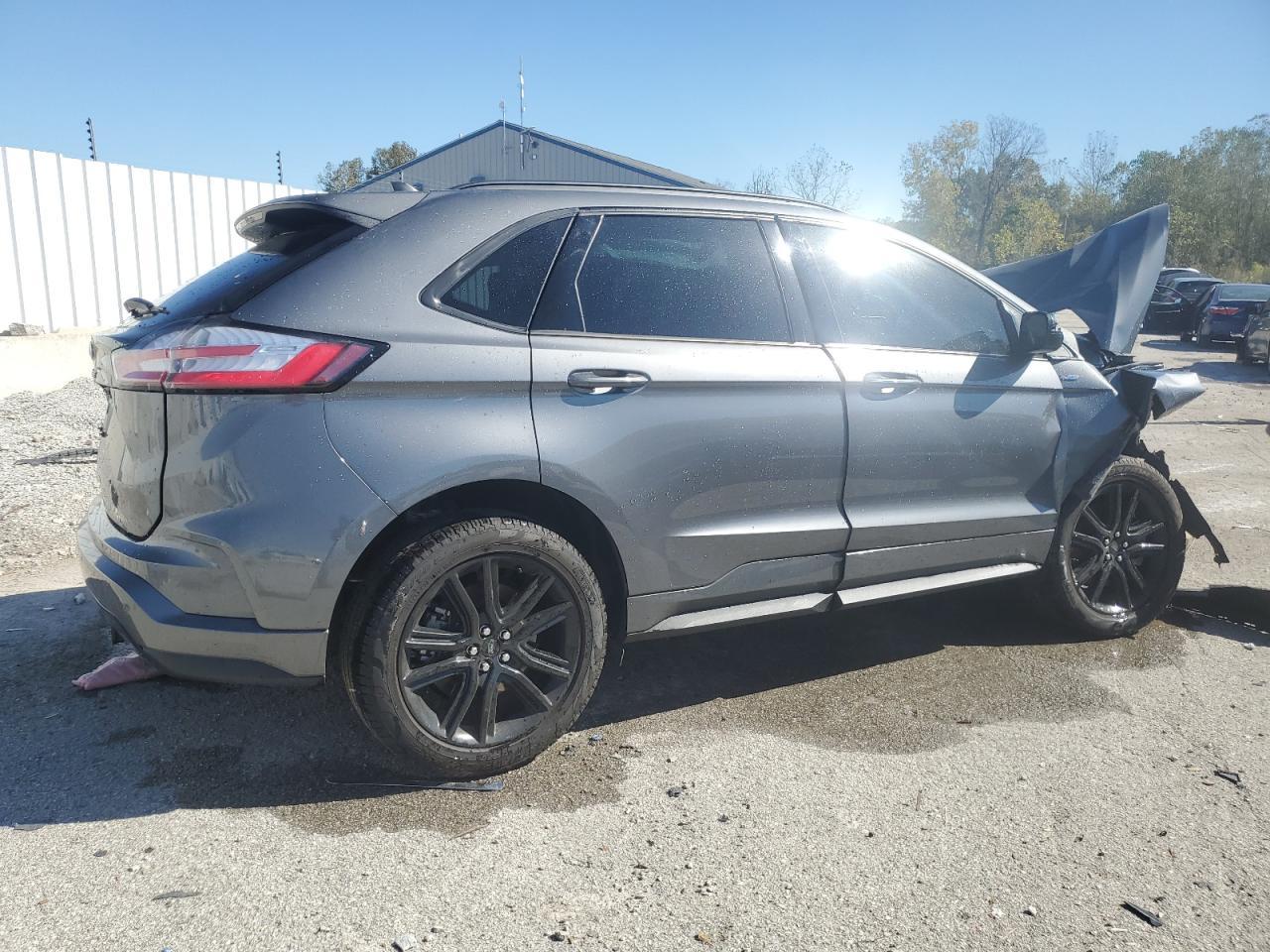 2024 Ford Edge Sel - Image 3