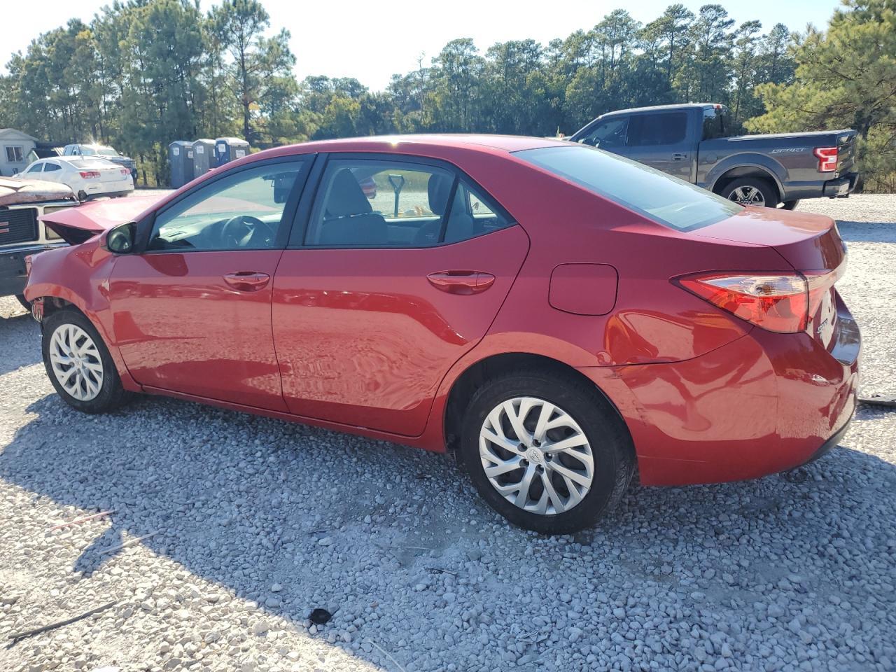 2019 Toyota Corolla Le - Фото 2