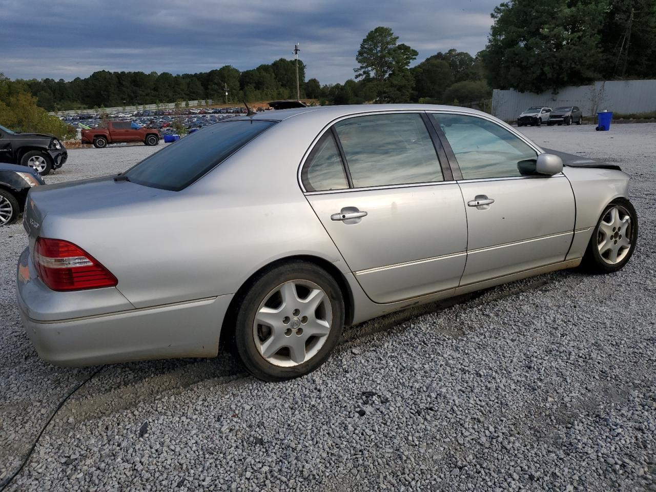 2004 Lexus Ls 430 - Image 3