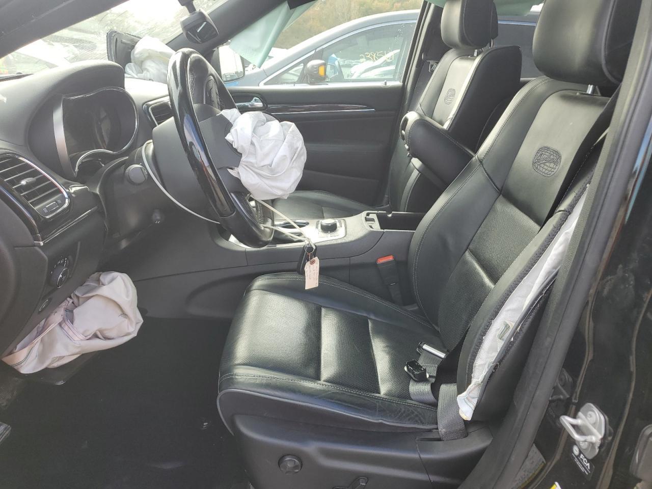 2021 Jeep Grand Cherokee Overland - Image 7