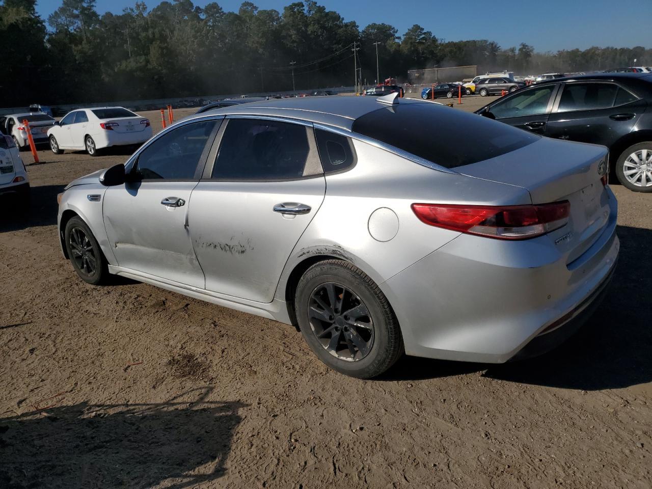 2016 Kia Optima Lx - Фото 2