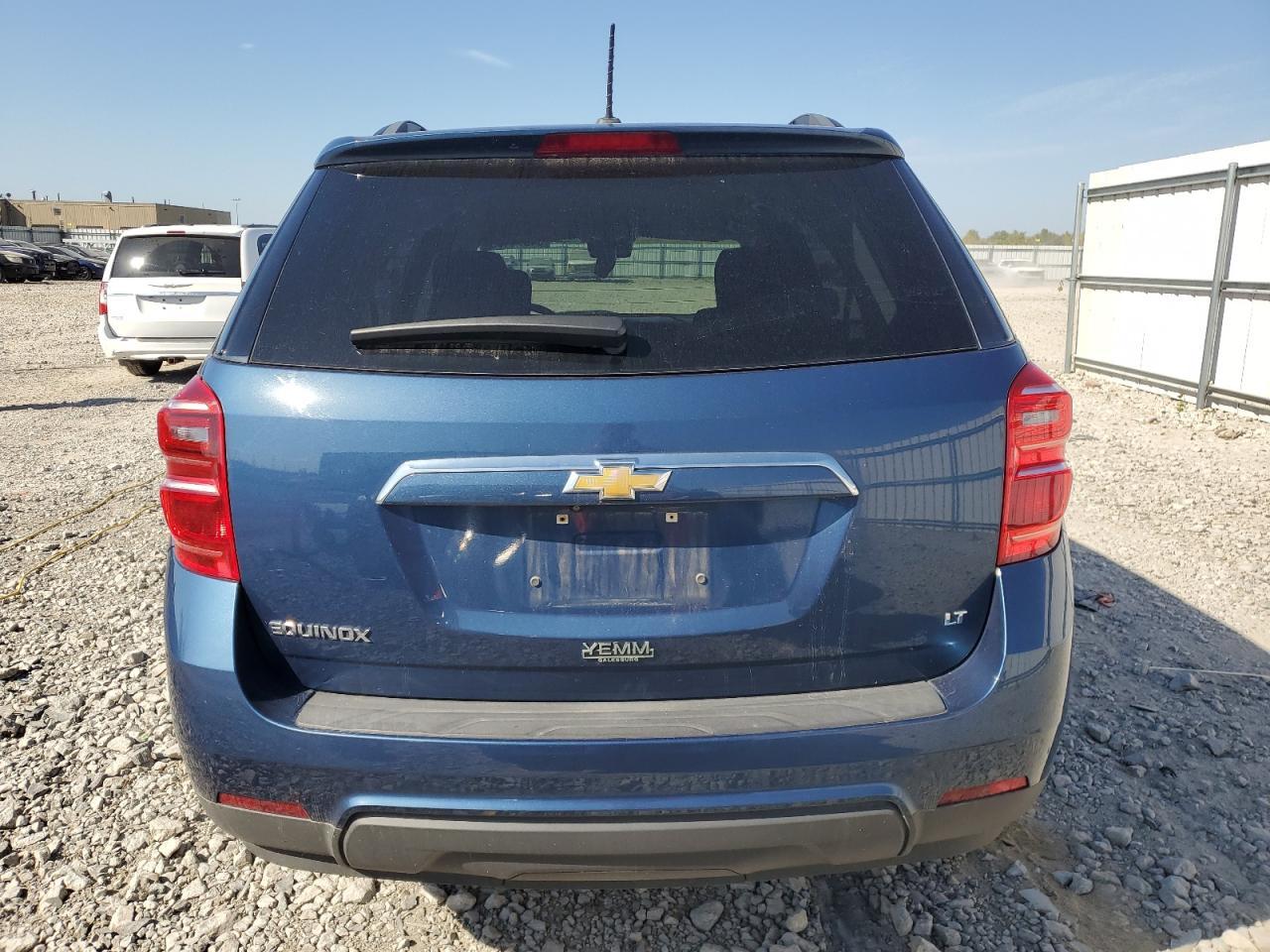 2017 Chevrolet Equinox Lt - Image 6