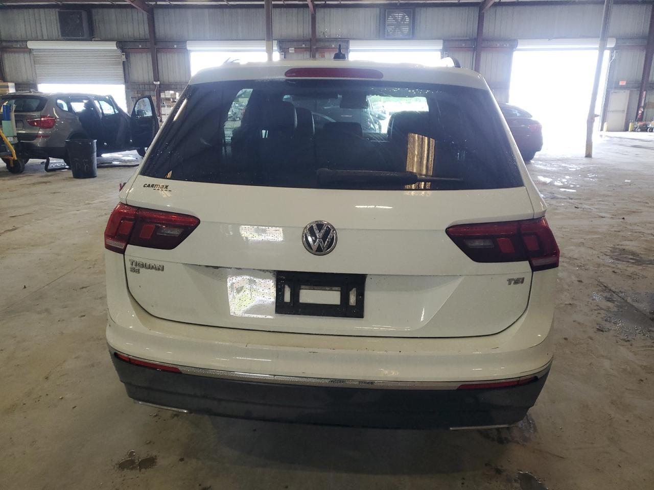 2018 Volkswagen Tiguan Se - Image 6