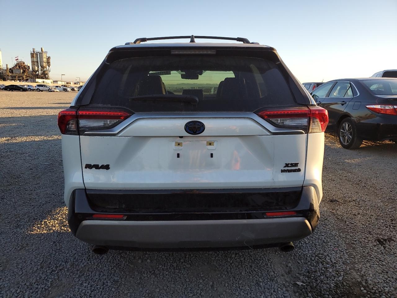 2022 Toyota Rav4 Xse - Фото 6