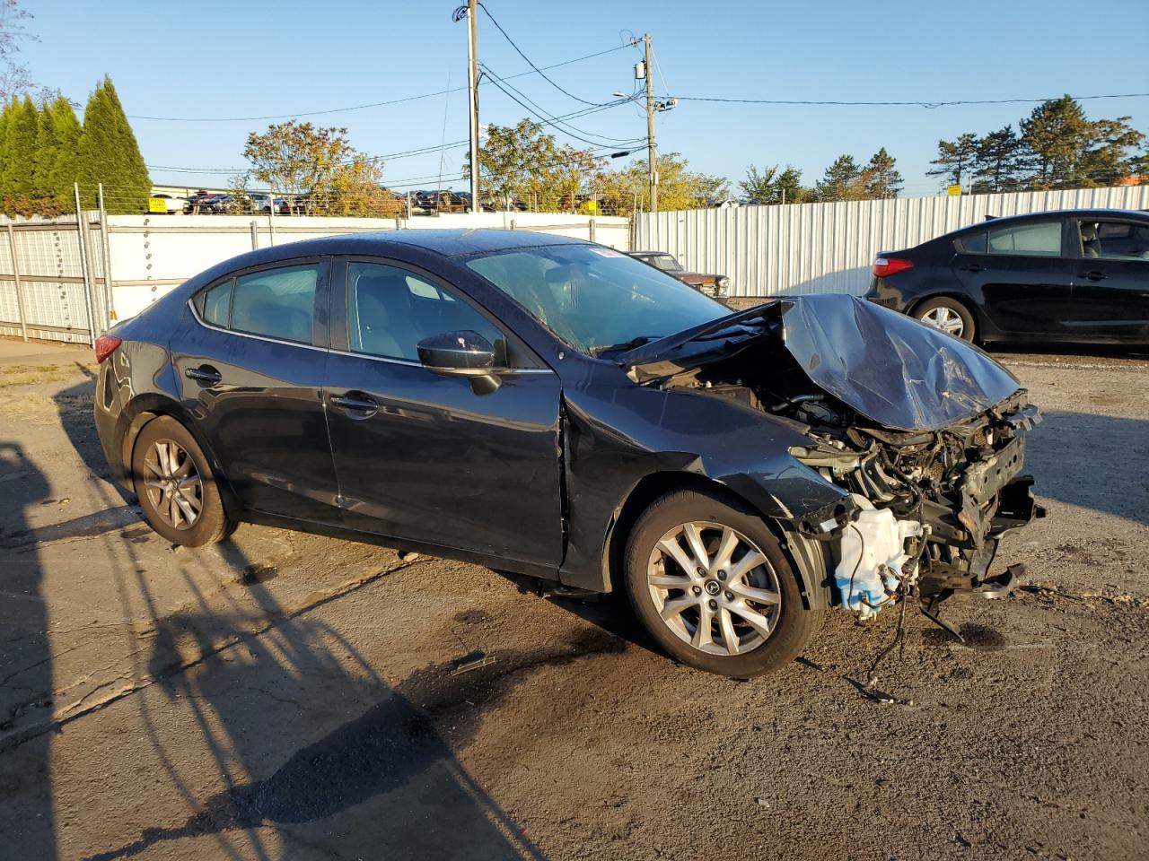 2017 Mazda 3 Sport - Фото 4