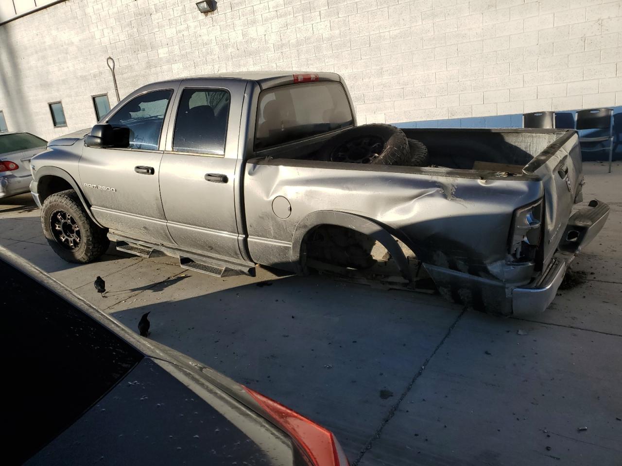 2005 Dodge Ram 2500 St - Image 2