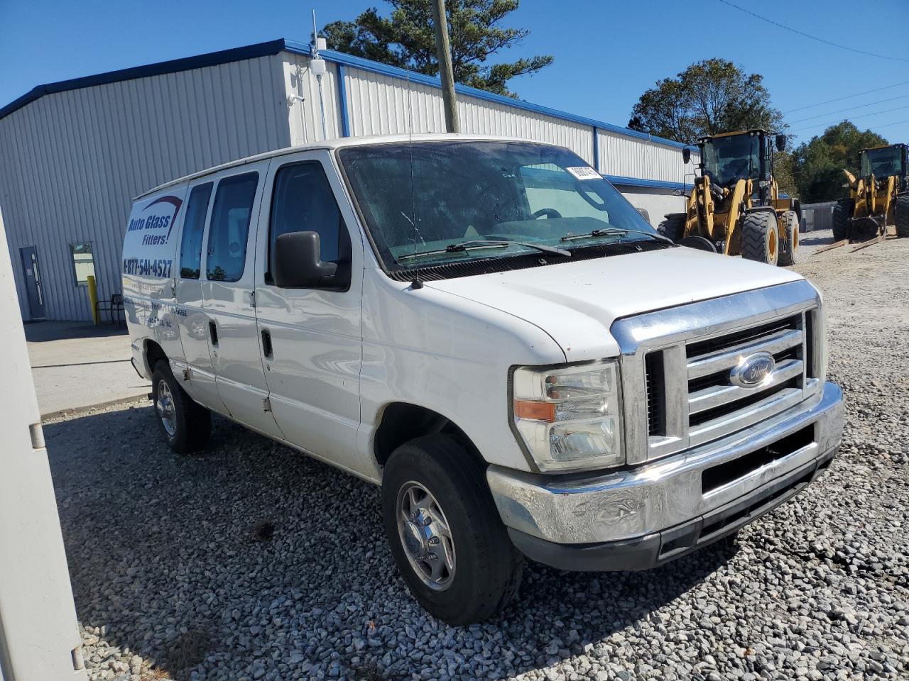 2013 Ford Econoline E250 Van - Image 4