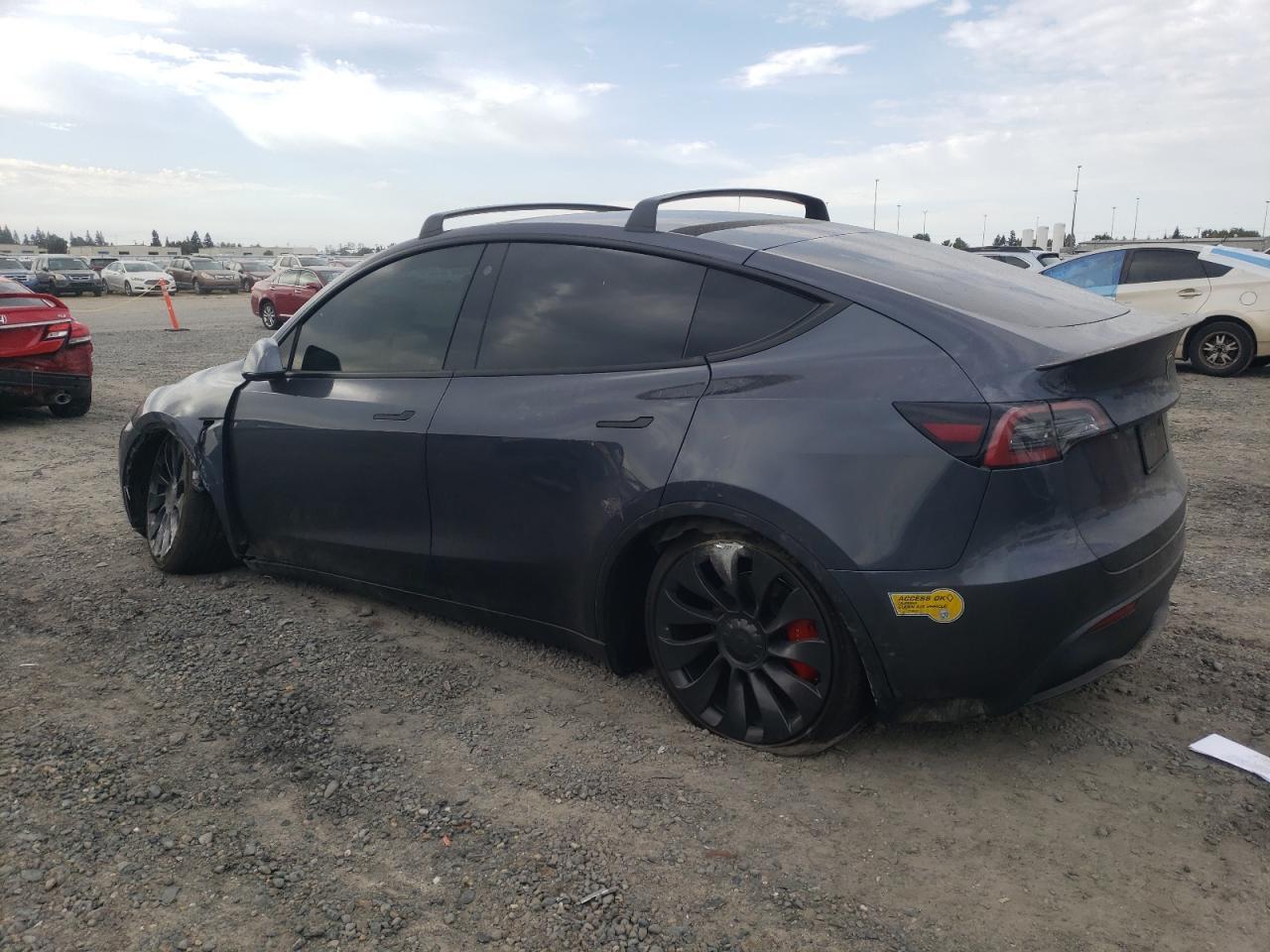 2022 Tesla Model Y - Image 2