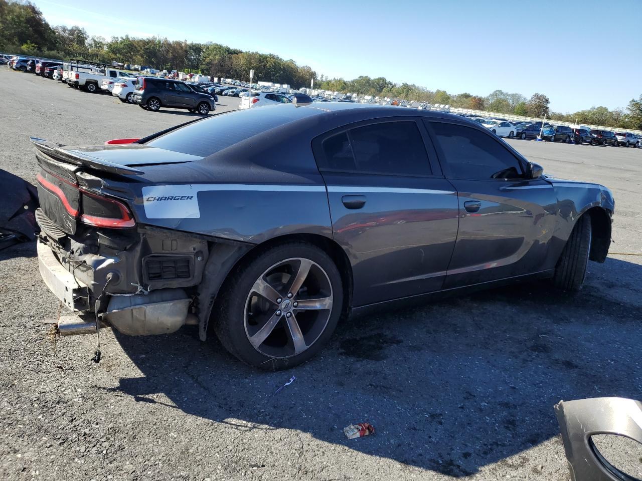 2017 Dodge Charger Sxt - Image 3