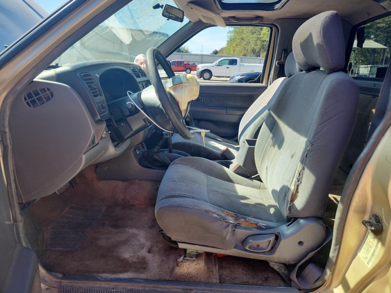 1999 Nissan Frontier King Cab Xe - Фото 7