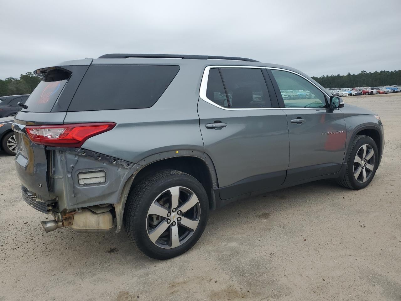2019 Chevrolet Traverse Lt - Фото 3