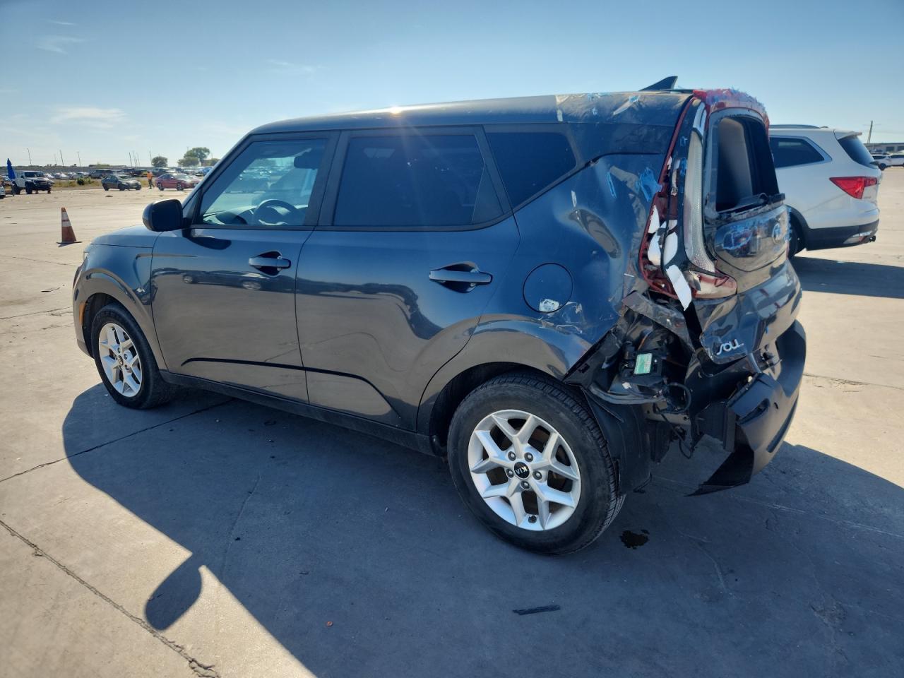 2020 Kia Soul Lx - Фото 2