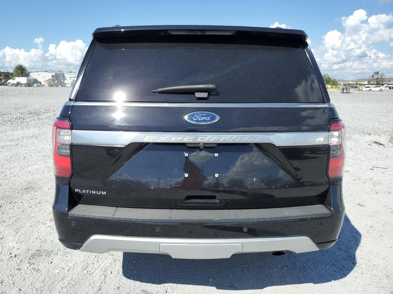 2020 Ford Expedition Platinum - Image 6