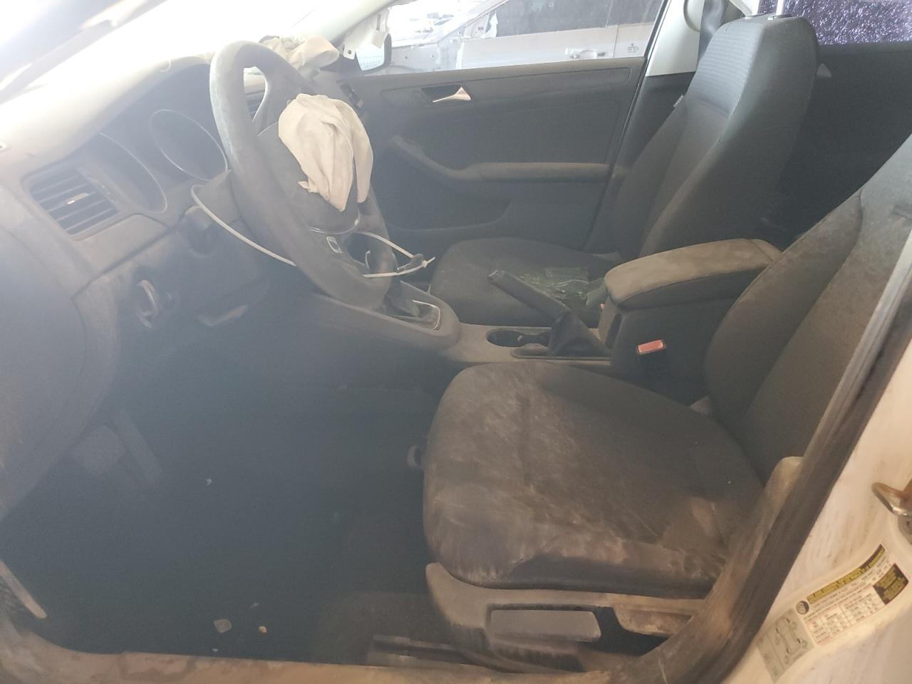 2016 Volkswagen Jetta S - Image 7