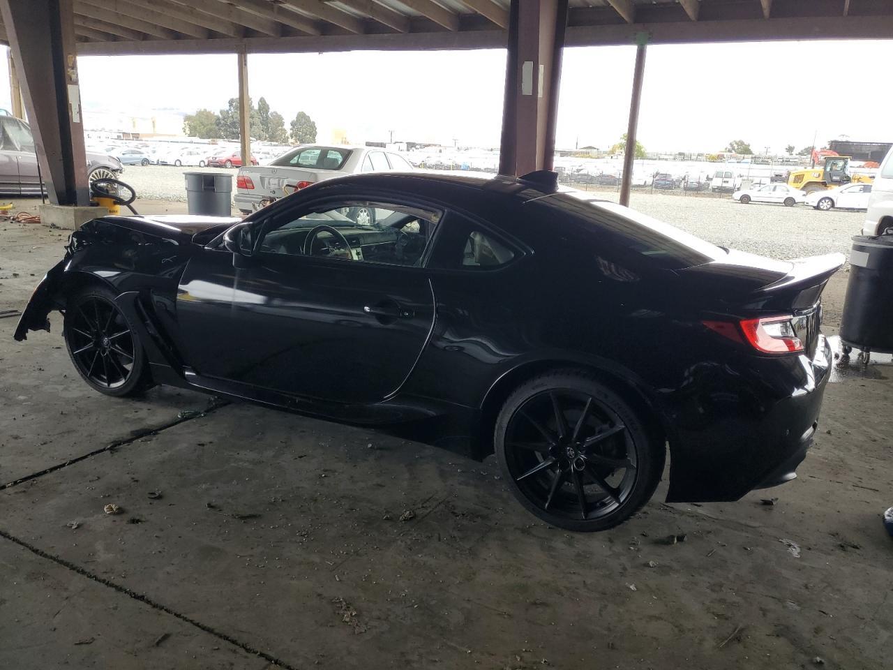 2022 Toyota Gr 86 Premium - Фото 2