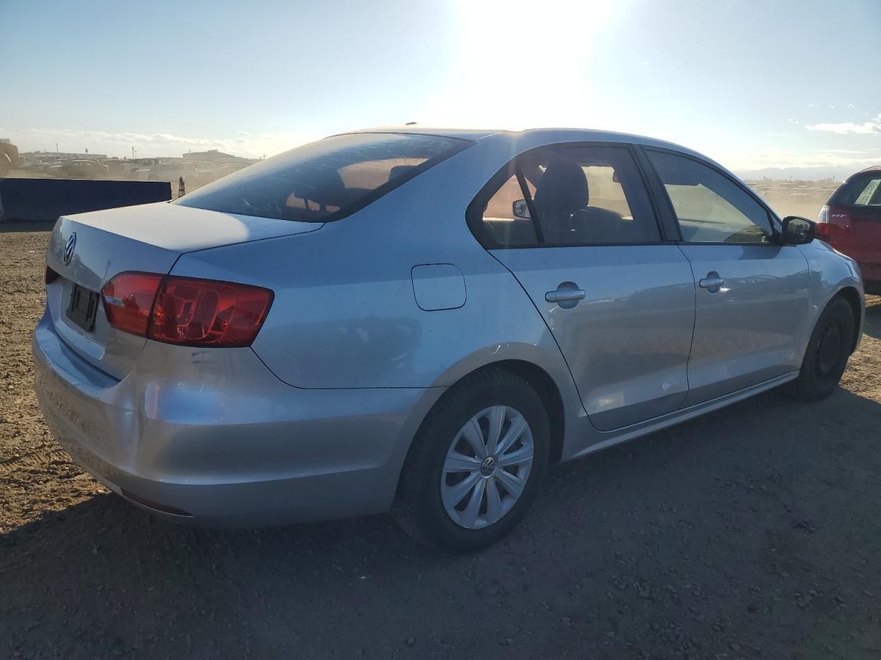 2014 Volkswagen Jetta Base - Фото 3