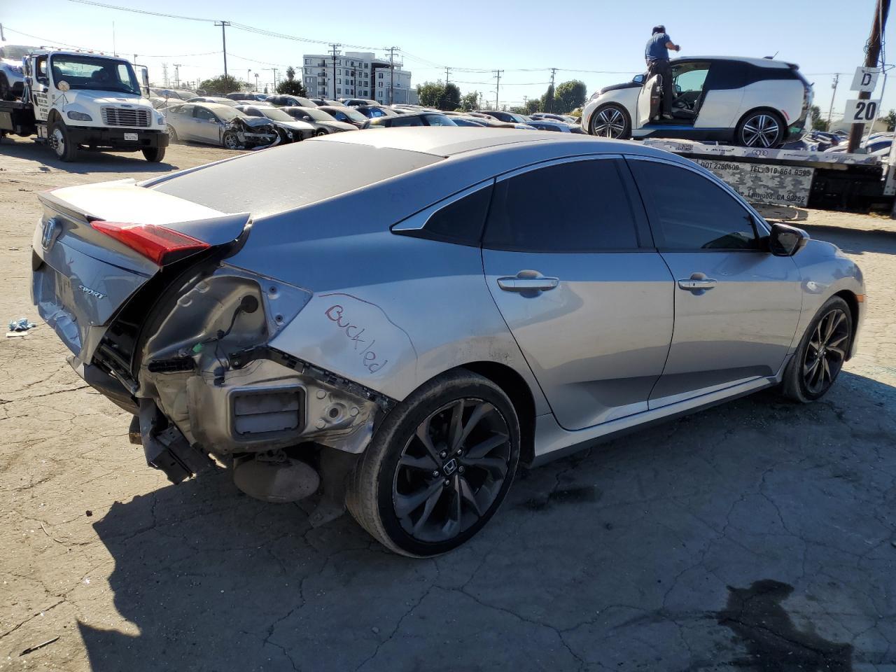 2019 Honda Civic Sport - Image 3