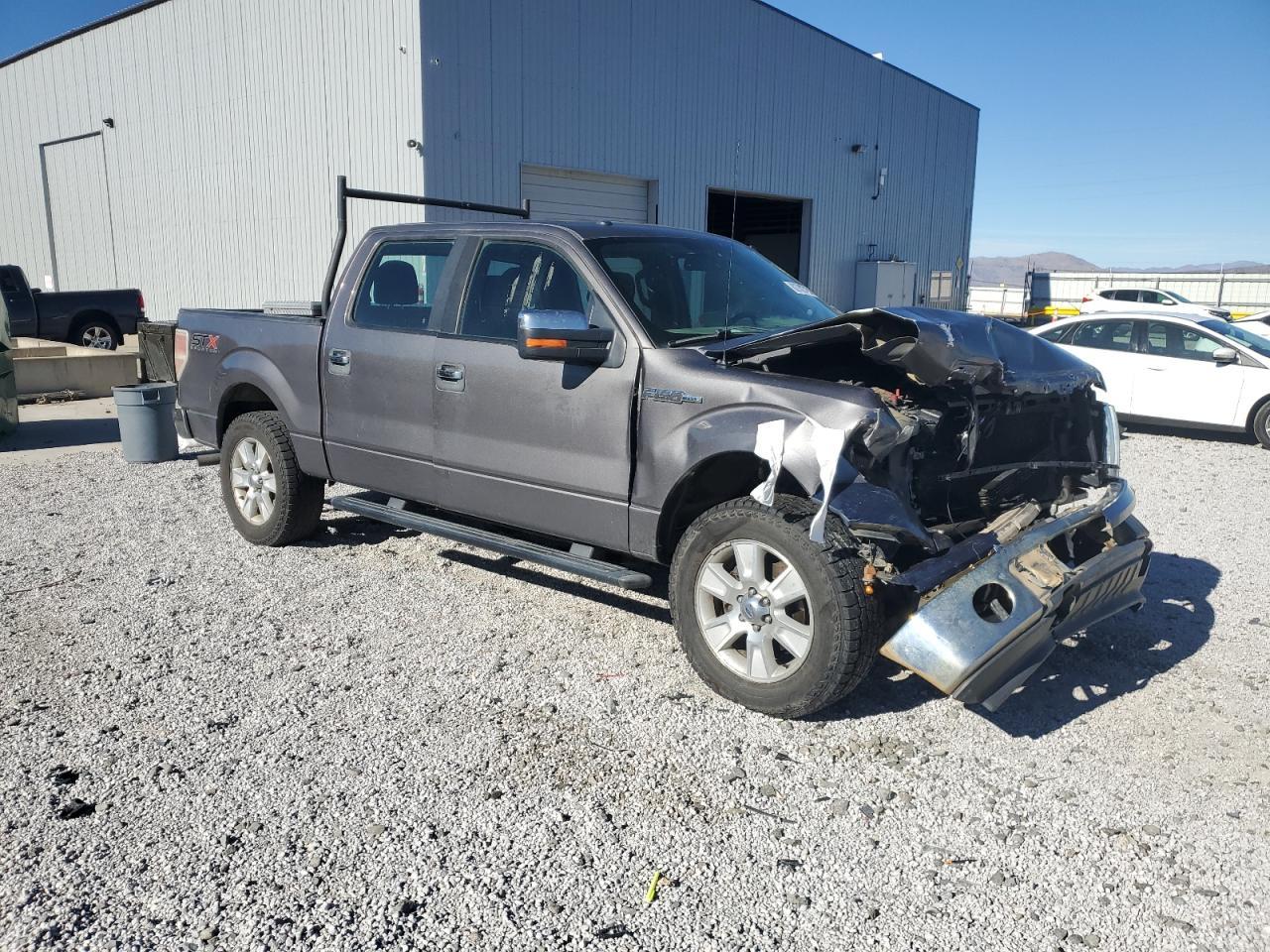 2014 Ford F150 Supercrew - Image 4