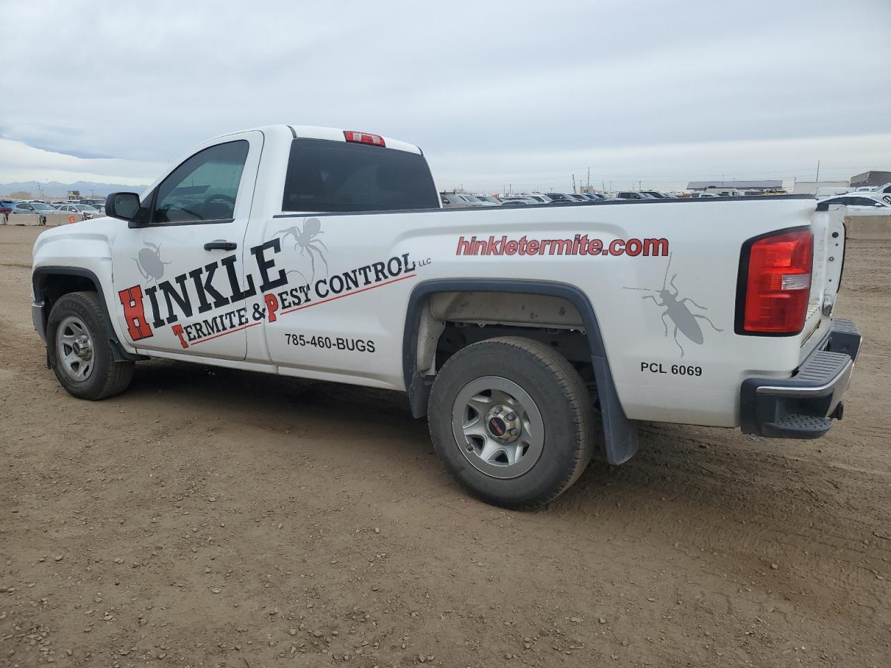 2015 GMC Sierra C1500 - Image 2