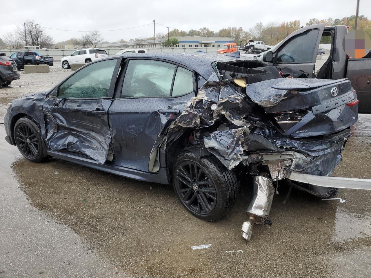 2026 Toyota Camry Xse - Фото 2