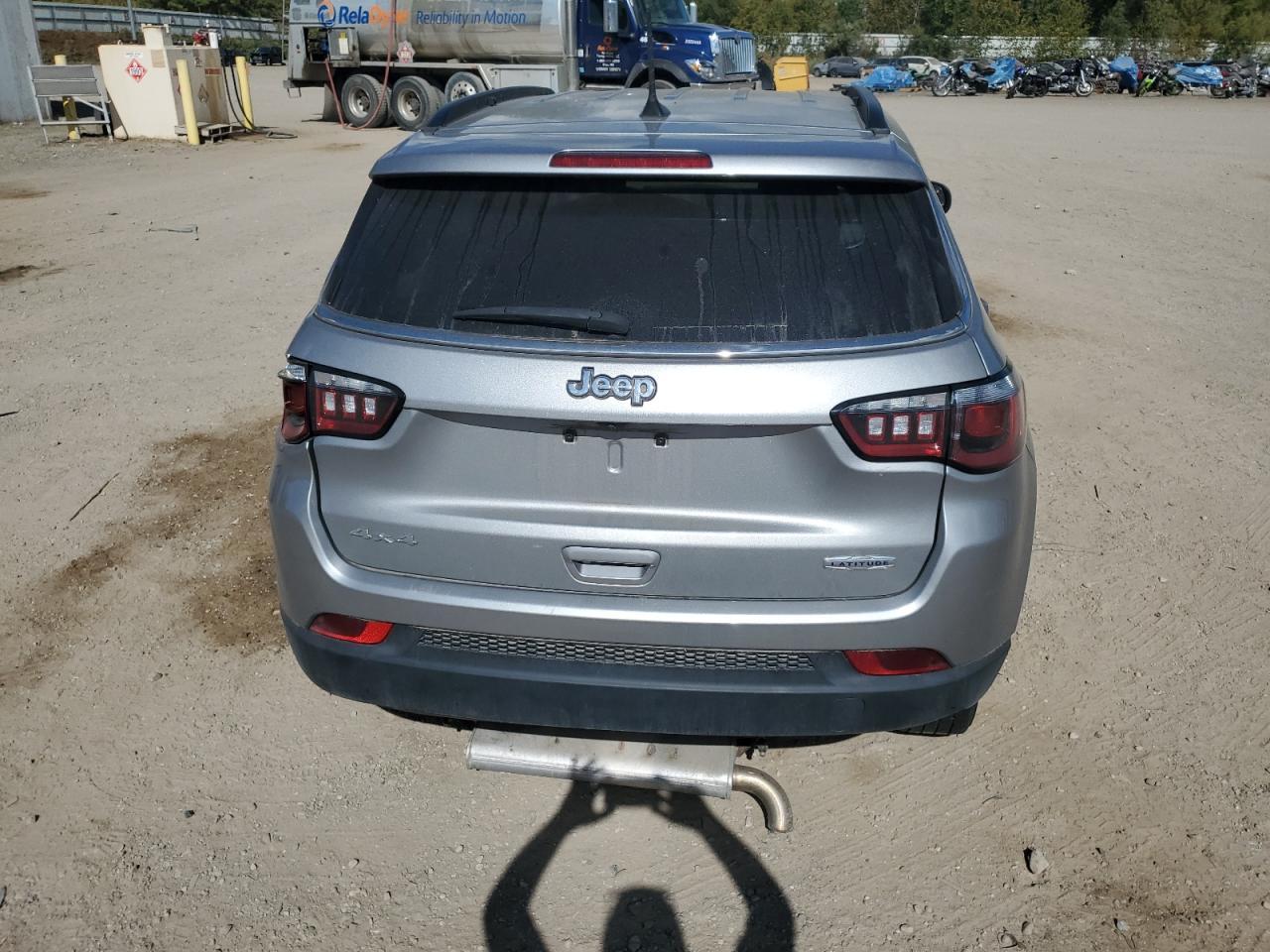 2022 Jeep Compass Latitude - Image 6