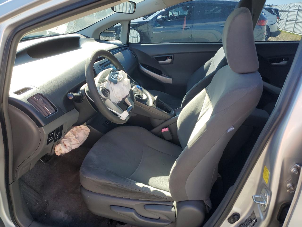 2010 Toyota Prius - Фото 7