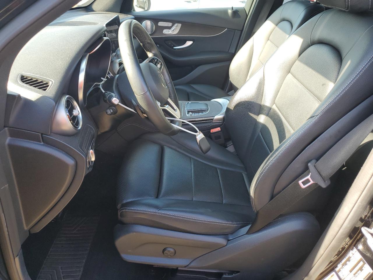 2020 Mercedes-Benz Glc 300 4Matic - Image 7