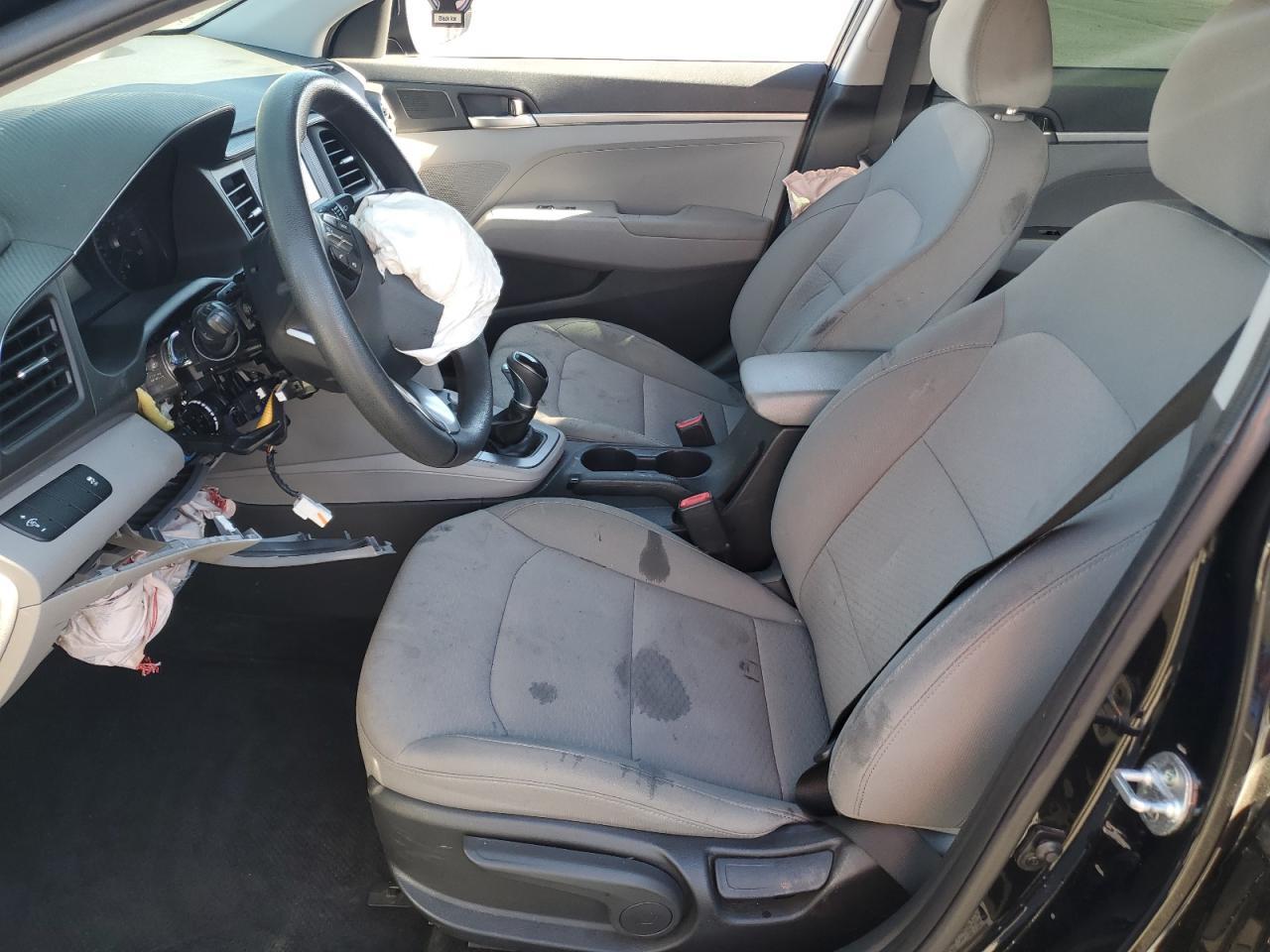 2019 Hyundai Elantra Se - Image 7