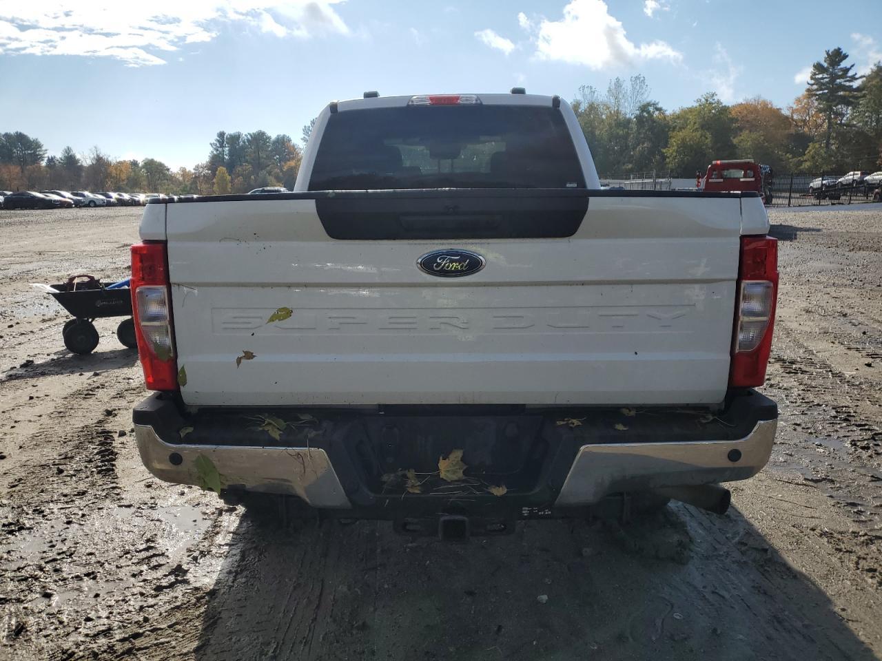 2021 Ford F250 Super Duty - Фото 6