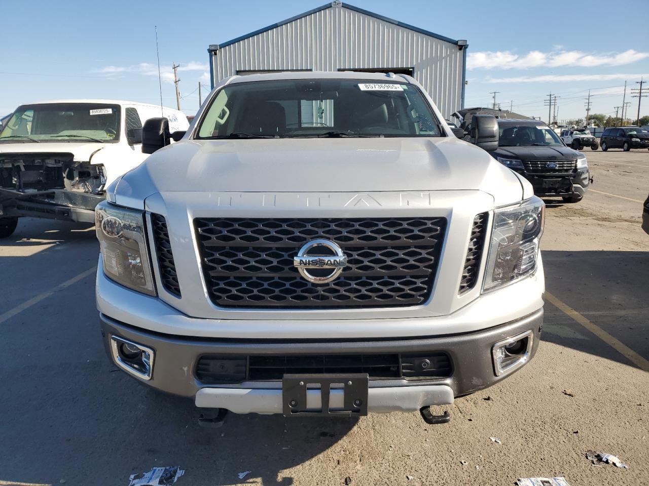 2018 Nissan Titan Xd Sl - Фото 5