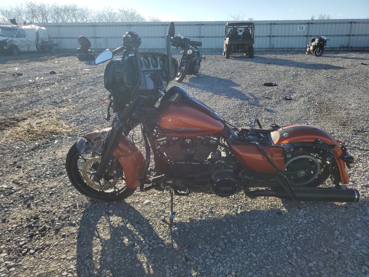 2020 Harley-Davidson Flhxs - Image 3