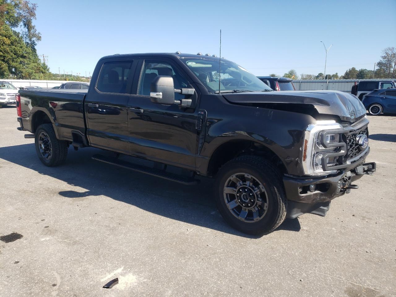 2024 Ford F250 Super Duty - Фото 4
