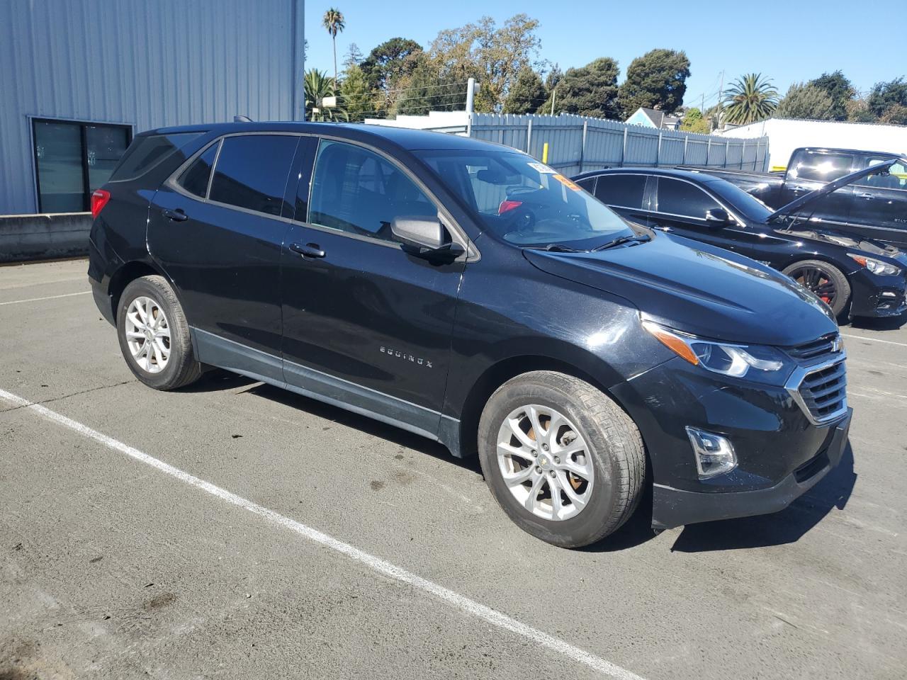 2019 Chevrolet Equinox Ls - Фото 4