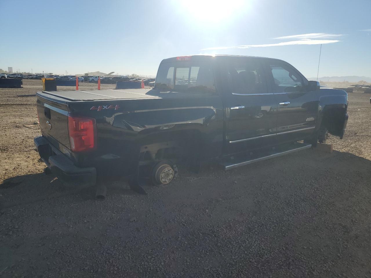 2018 Chevrolet Silverado K1500 High Country - Фото 3