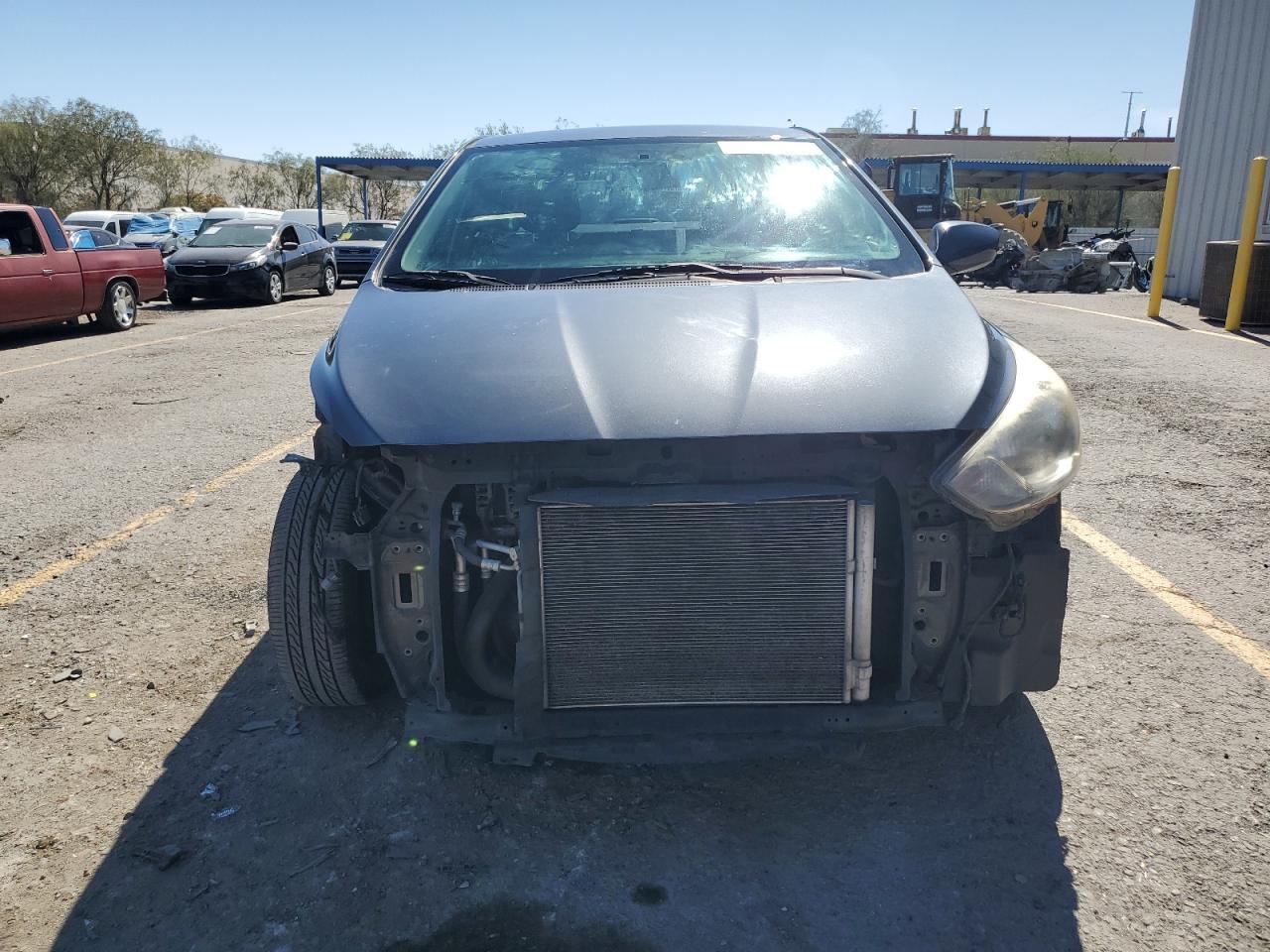 2012 Hyundai Accent Gls - Image 5