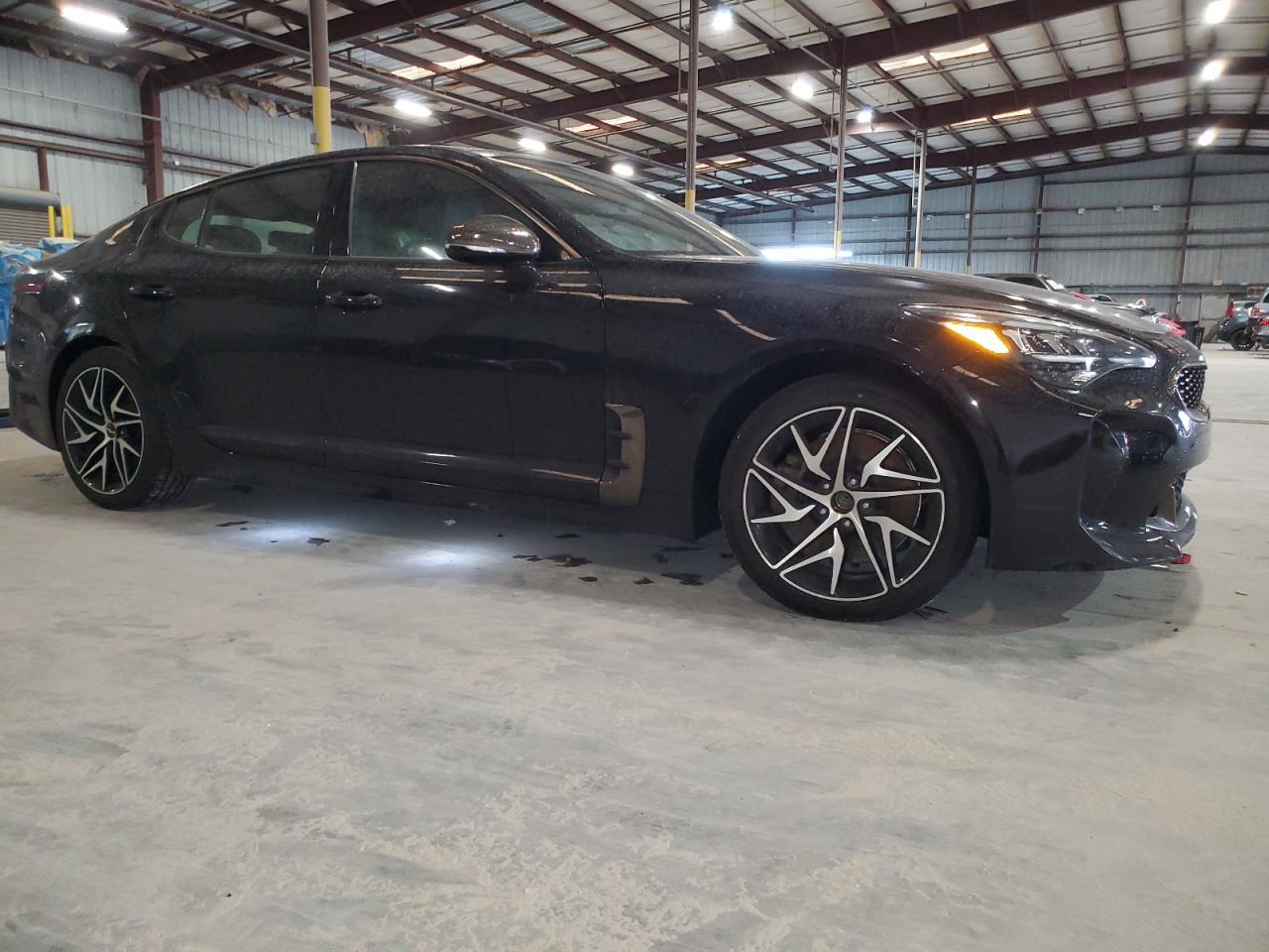 2022 Kia Stinger Gt Line - Image 4