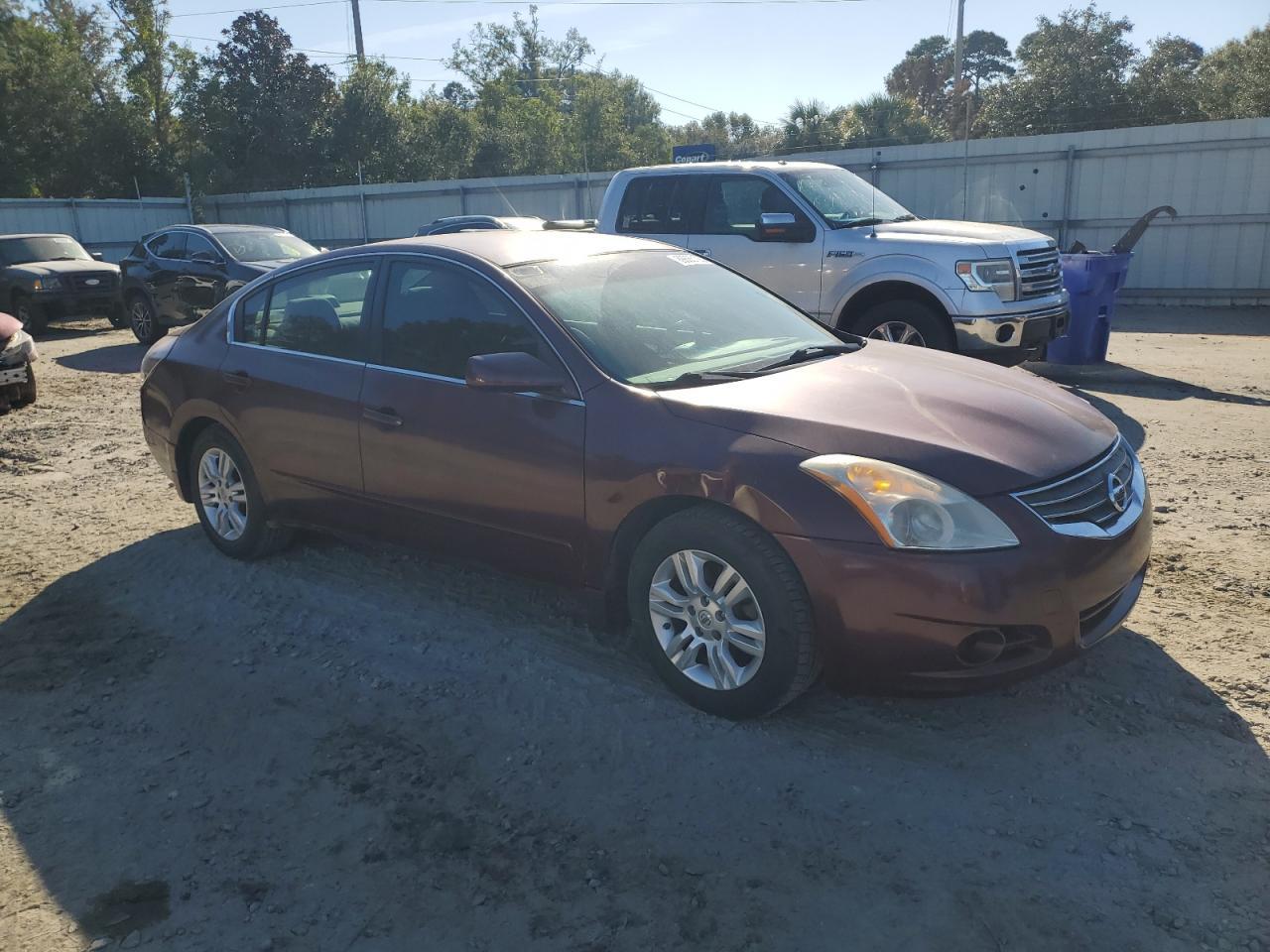2011 Nissan Altima Base - Фото 4