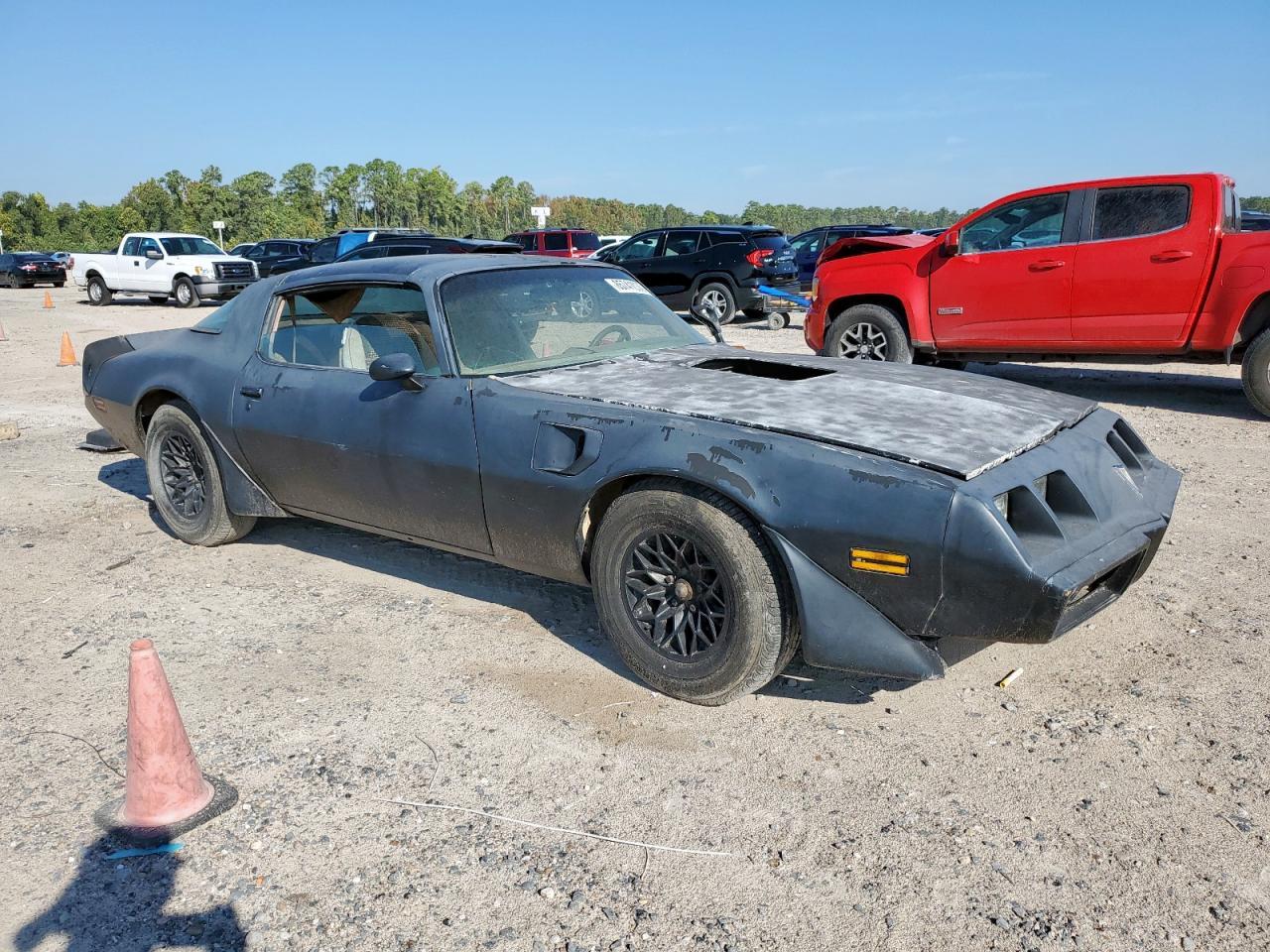 1980 Pontiac Trans Am - Image 4