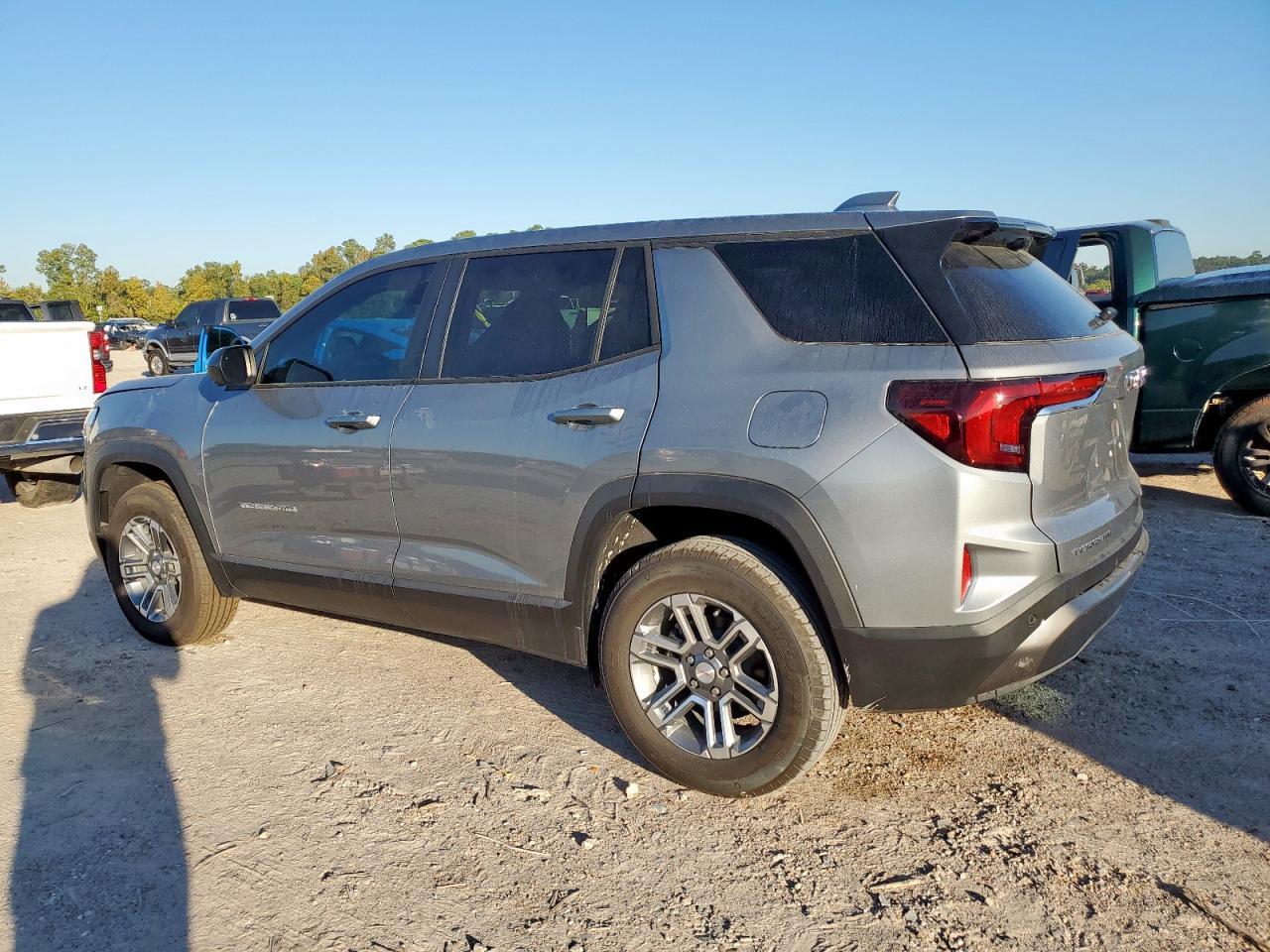 2026 GMC Terrain Elevation - Фото 2