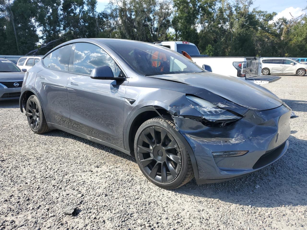 2022 Tesla Model Y - Фото 4